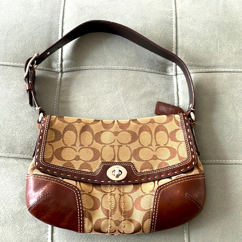 Coach small purse